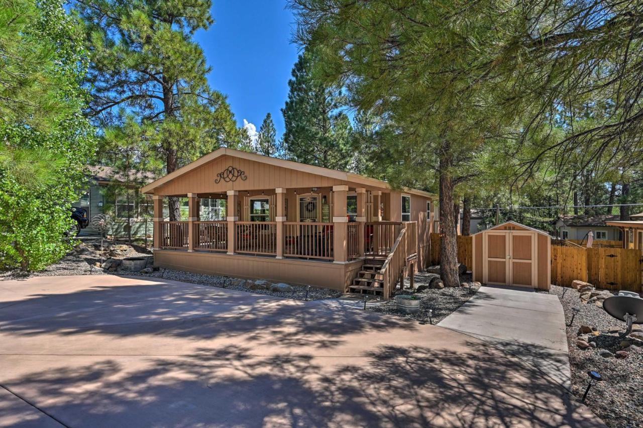 Munds Park Cabin Retreat With Deck And Fire Pit! Exteriér fotografie